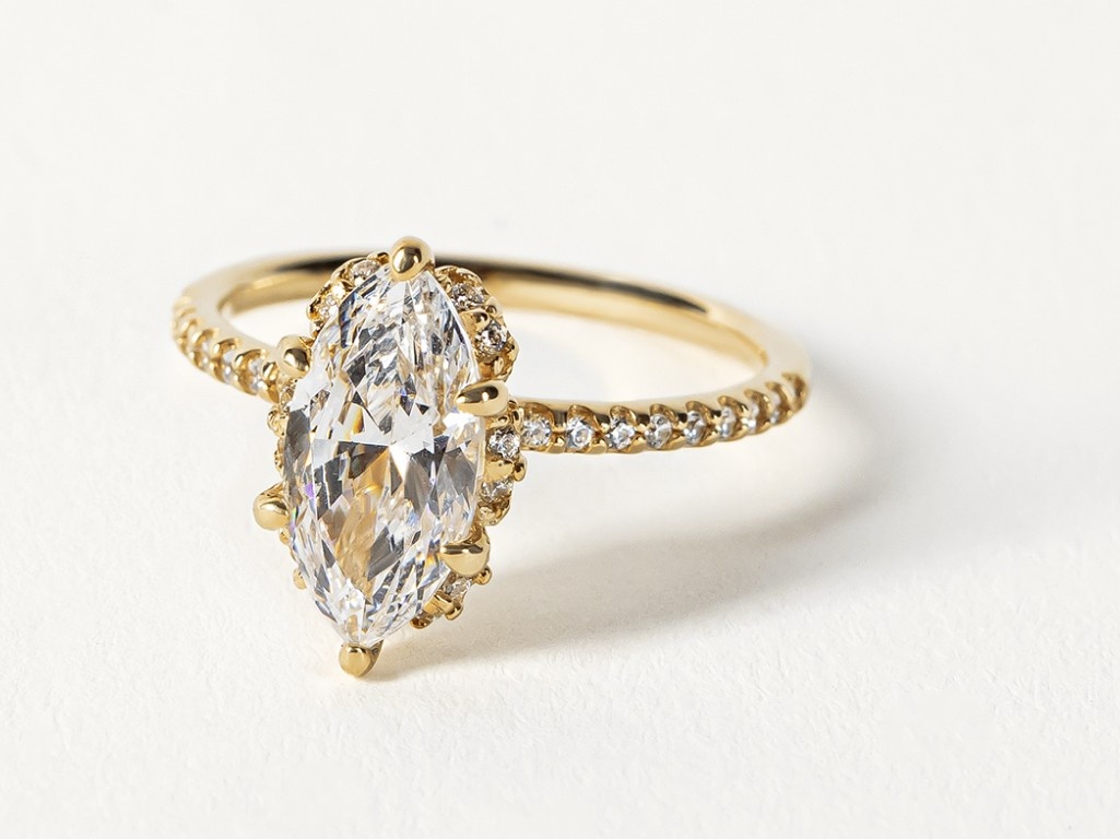 Yellow Gold engagement Ring